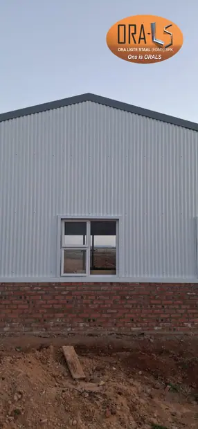 Kommersiële projek 02: projekfoto 25 met 'n ORALS-verskafte struktuurstelsel en materiale