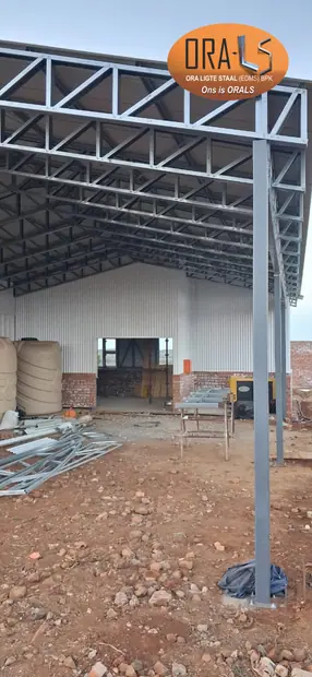 Kommersiële projek 02: projekfoto 27 met 'n ORALS-verskafte struktuurstelsel en materiale