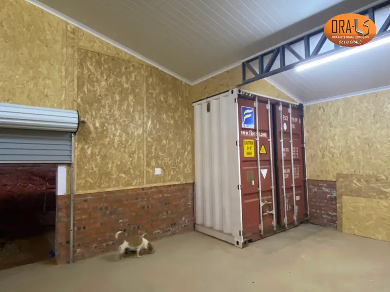 Kommersiële projek 02: projekfoto 2 met 'n ORALS-verskafte struktuurstelsel en materiale