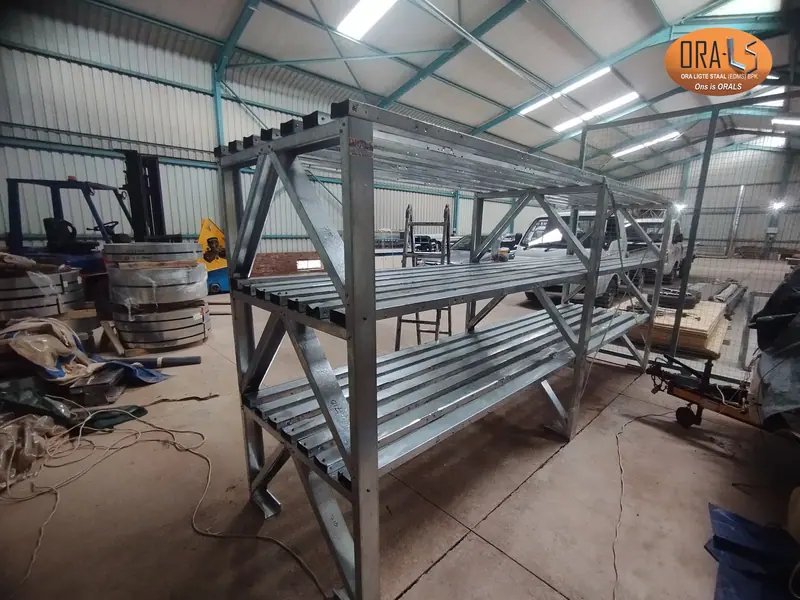 Pasgemaakte projek 01: projekfoto 2 met 'n ORALS-verskafte struktuurstelsel en materiale