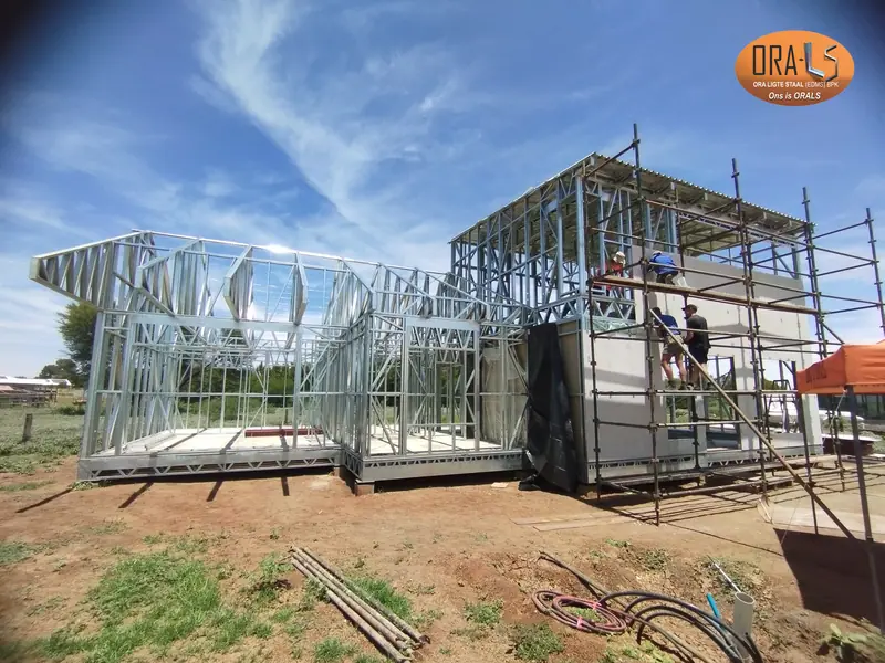 House structure using ORALS-supplied structural systems and materials