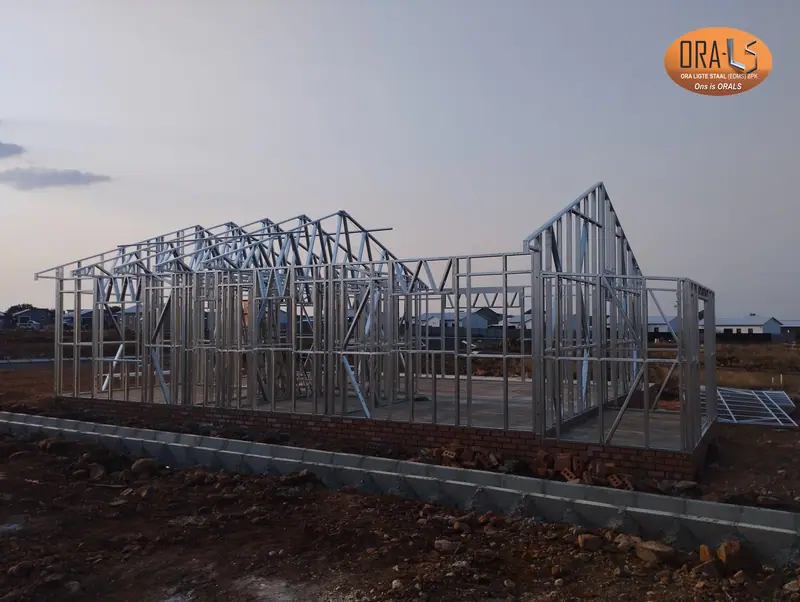 Residensiële projek 07: projekfoto 2 met 'n ORALS-verskafte struktuurstelsel en materiale